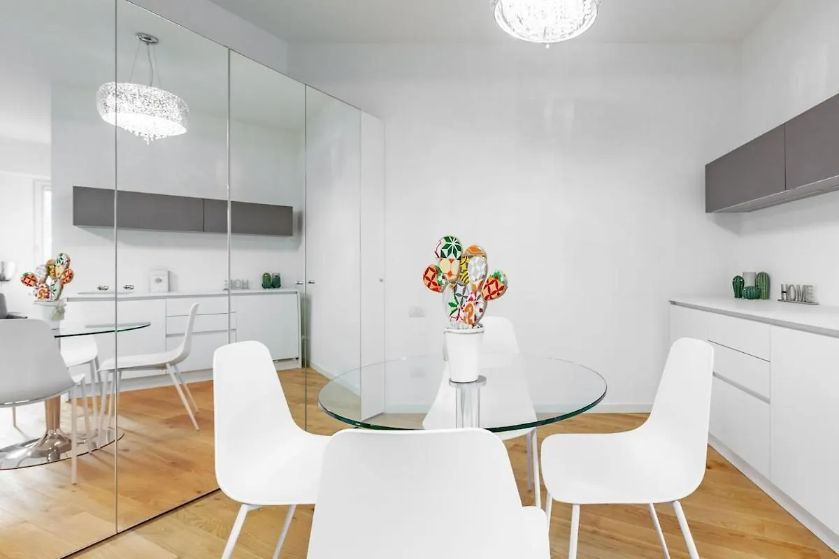 Apartment Elegante Appartamento Nel Cuore Di Paolo Sarpi Milan